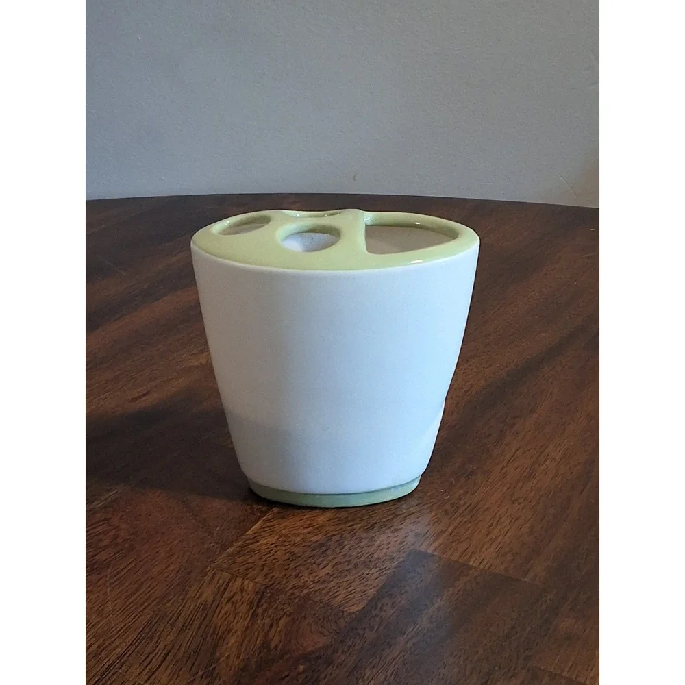 Bed Bath & Beyond Spring Lake Ceramic Bathroom Set Sage Green Leaf 3 Piece